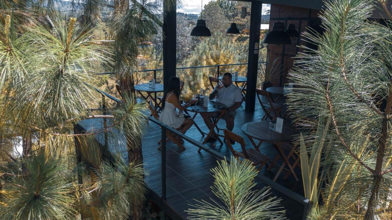 Hotel Domus Glamping Guatapé Extérieur photo